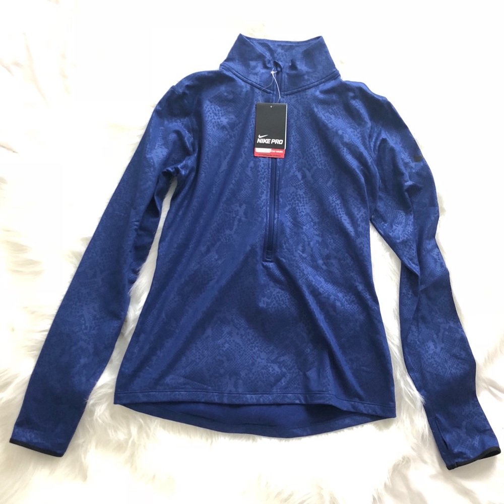 New With Tags Nike Dry Fit Sweatshirt Top in Blue